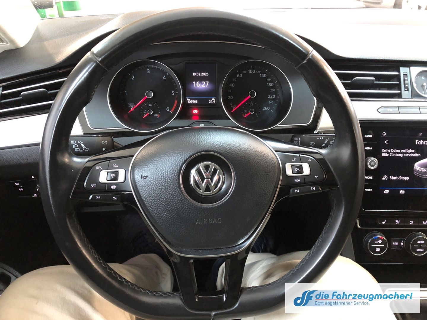 Fahrzeugabbildung Volkswagen Passat Variant Highline BMT Start-Stopp 2.0 TDI