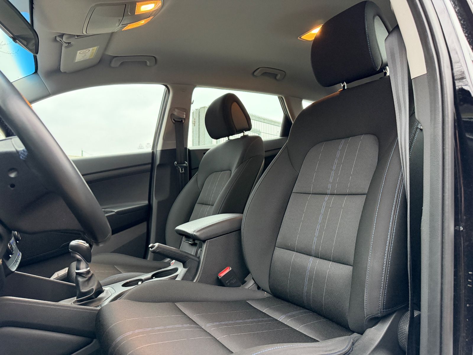 Fahrzeugabbildung Hyundai Tucson 1.6 GDI*KAMERA*NAVI*PDC*SITZHEIZ*PDC*ALU