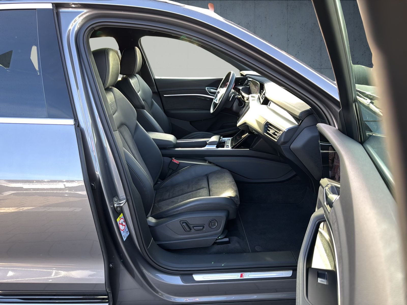 Audi e-tron - Bild 16