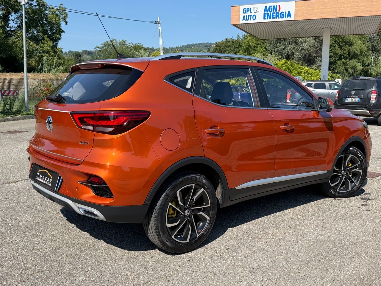 MG ZS