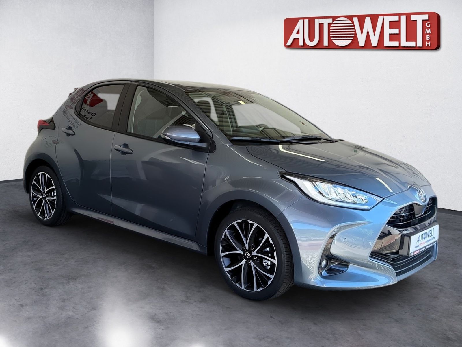 Fahrzeugabbildung Toyota Yaris 1.5 Hybrid Teamplayer Kamera,LED,ACC,PDC