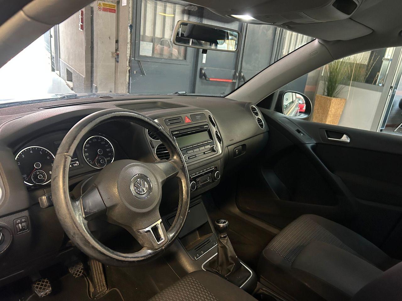 Volkswagen Tiguan 2011 — photo 5