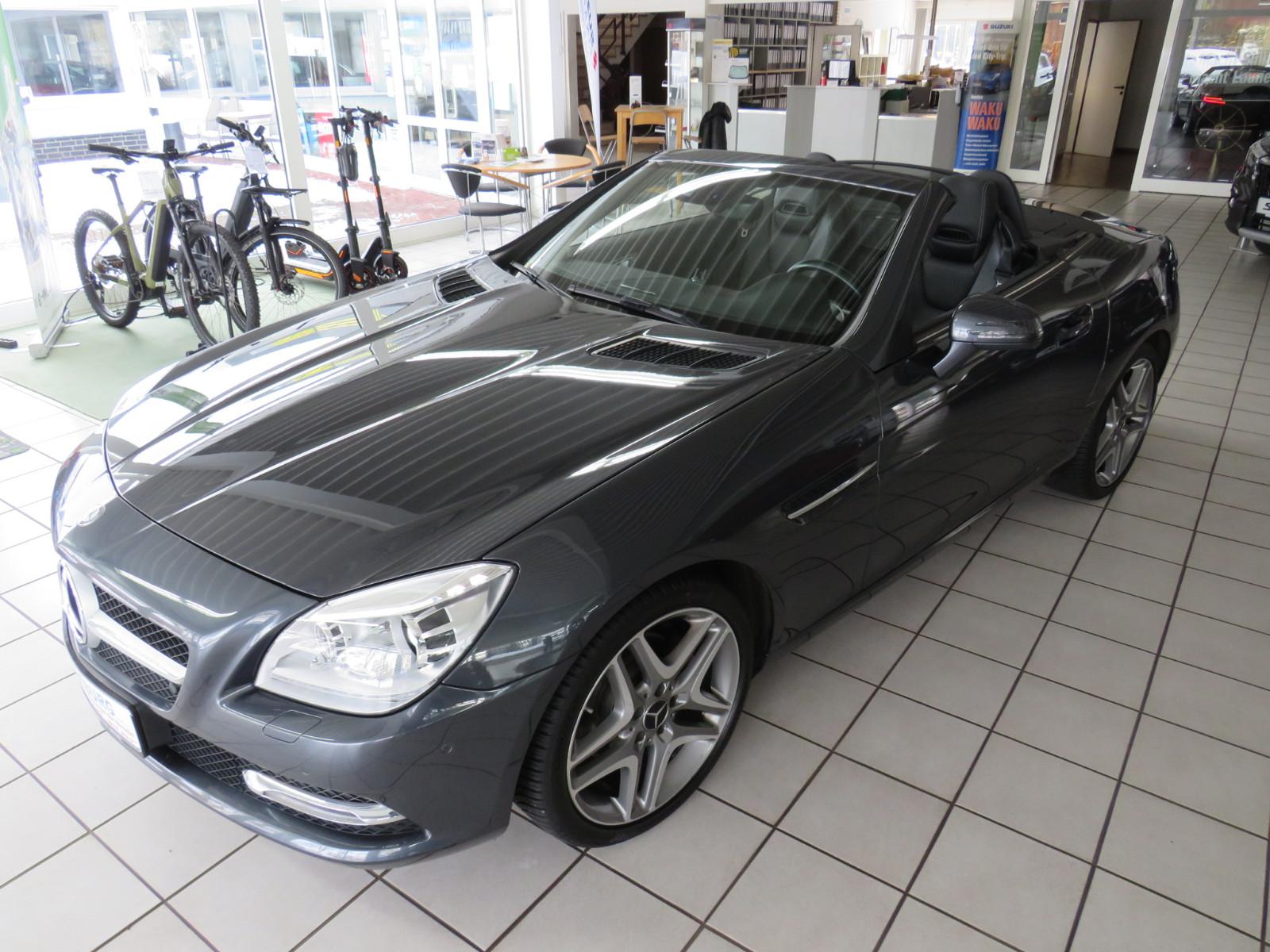 Mercedes-Benz SLK 200 Roadster