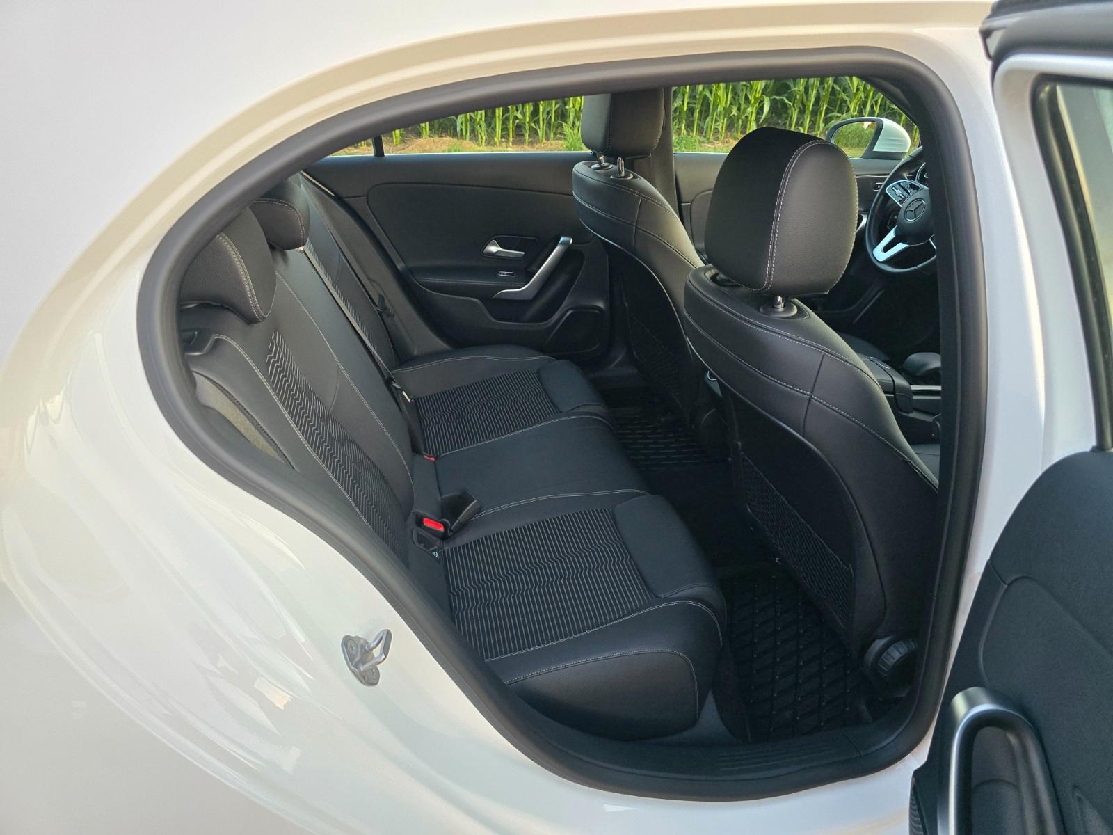 Mercedes-Benz A-Class Progressive LED Leder Kamera Alu 17 MBUX, миниатюра 15