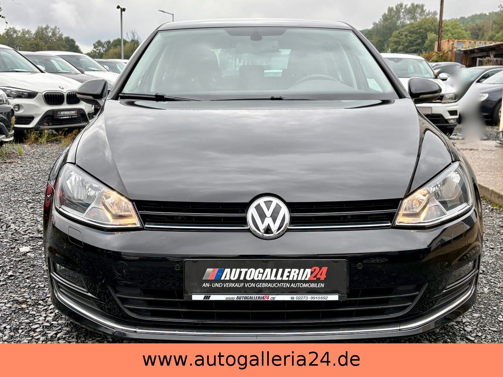 Fahrzeugabbildung Volkswagen Golf VII 1.6 TDI Lim. Lounge Navi Klima 2.HAND