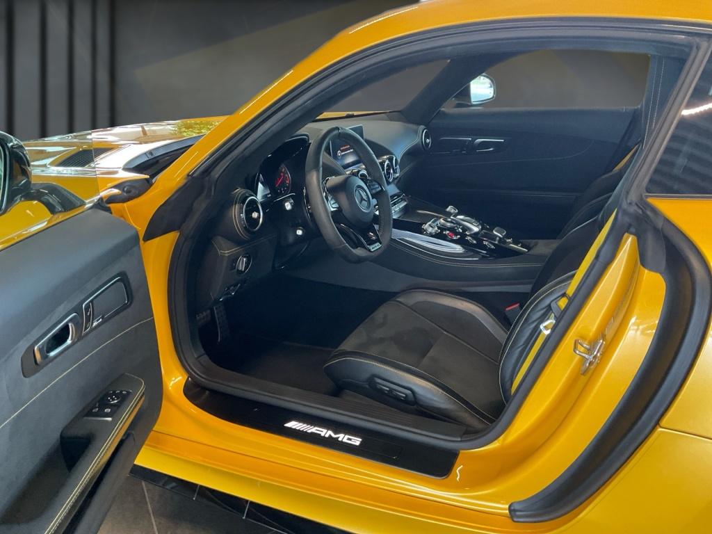 Mercedes-Benz AMG GT R AMG+Carbon+Memory+Ambiente+COMAND+Leder