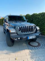 Jeep jeep wrangler stingray  Sky Rooftop - Jeep Wrangler in Frankfurt (Main)