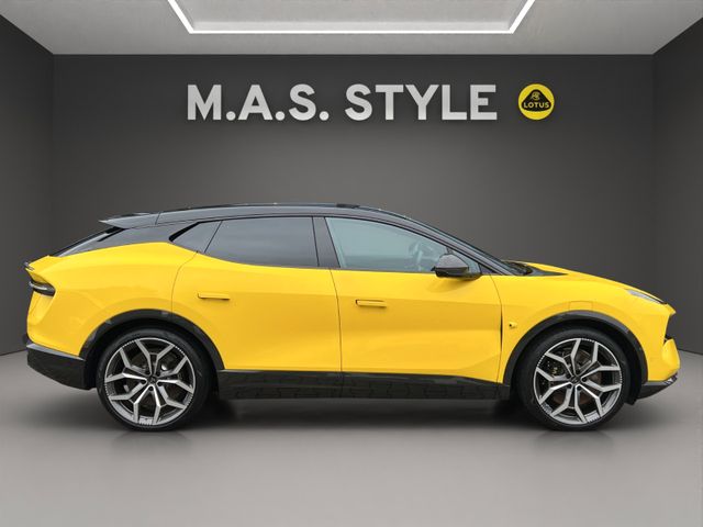 Fahrzeugabbildung Lotus Eletre R KEF Komfortsitze Carbon