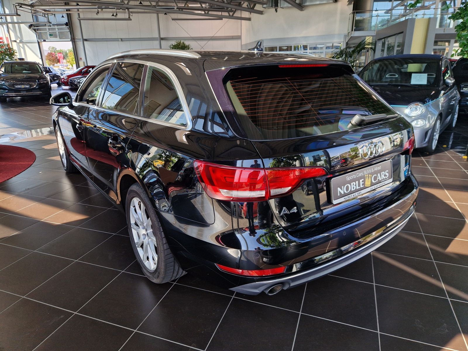 Fahrzeugabbildung Audi A4 Avant sport KLIMA XENON NAVI ALU