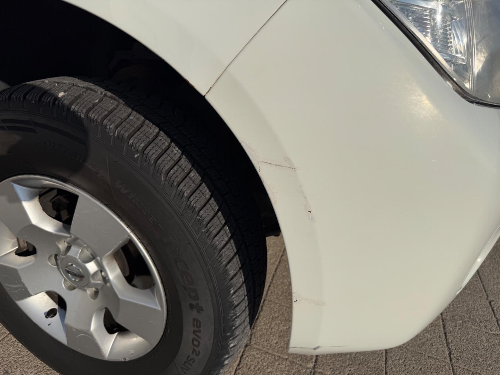 Nissan Pathfinder 2010 — photo 22