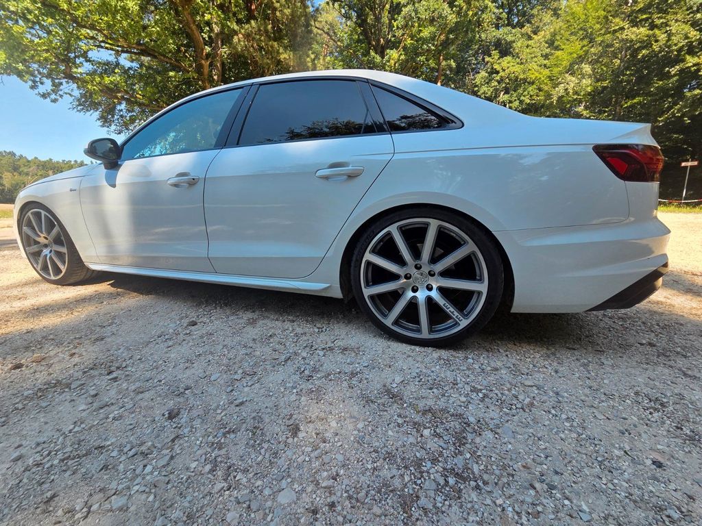 Image of Audi A4