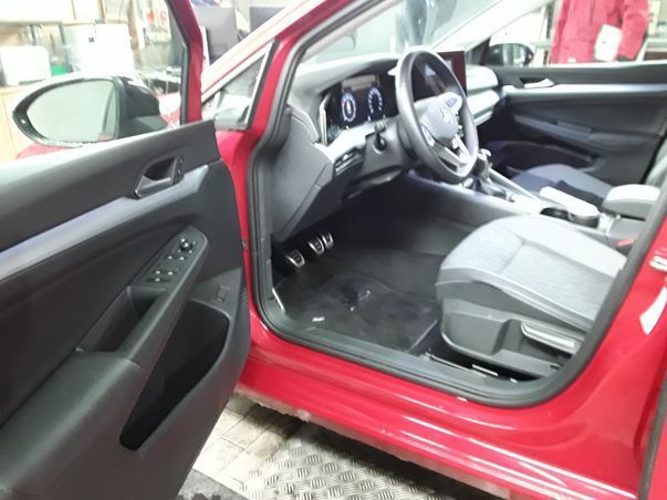Volkswagen Golf - Bild 6