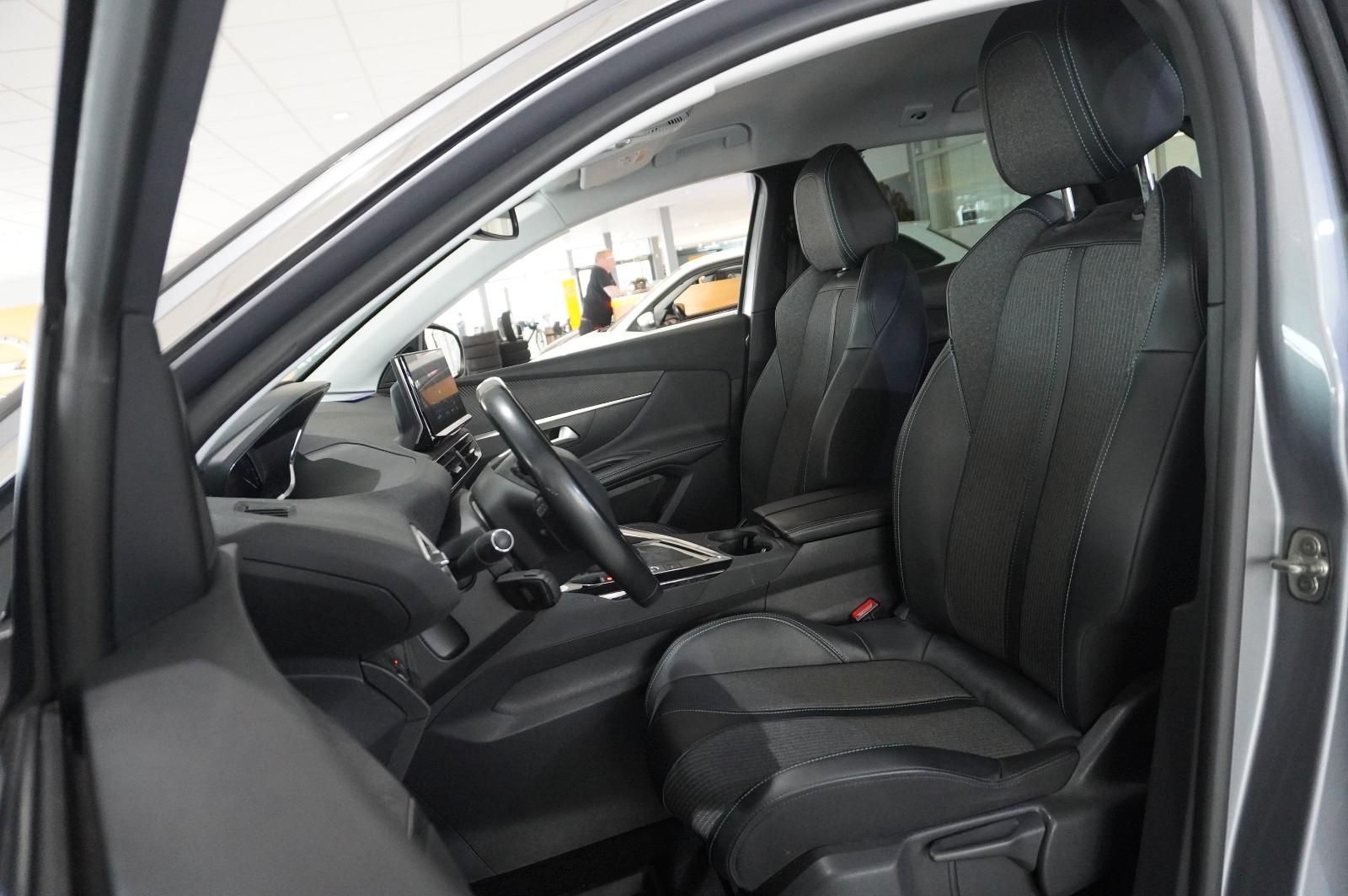 Peugeot 3008 1.5D ALLURE NAVI/LED/KAMERA/SPORT/VIRTU/AHK