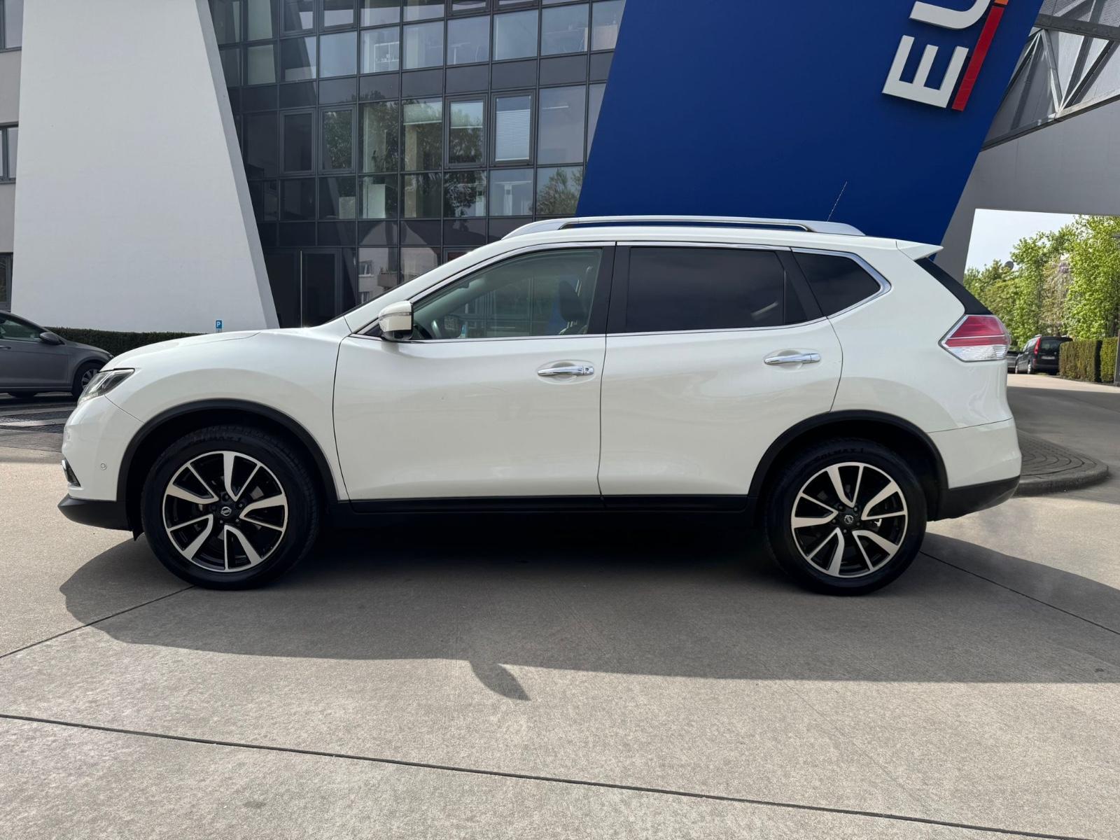 Nissan X-Trail Tekna*LEDER*AUT*PANO*NAVI*XENON*18 ZOLL*