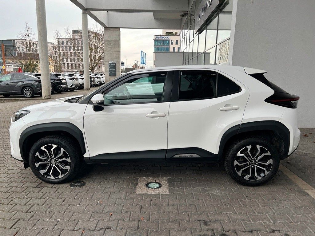 Fahrzeugabbildung Toyota Yaris Cross 1.5 Hybrid NAVI RFKAM
