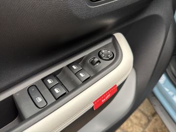 Citroën C3 1.2 110 MAX Kam.+LED+Navi+SHZ+Alcant.+PDC+AUT