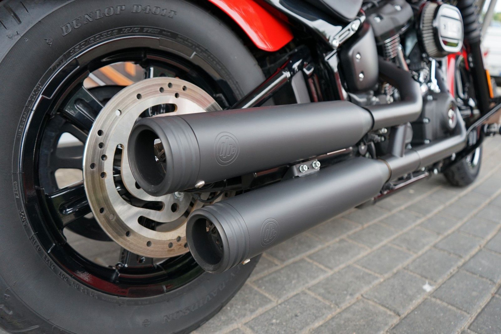 Fahrzeugabbildung Harley-Davidson Street Bob 114 - Kesstech - Neuwertig - Garantie