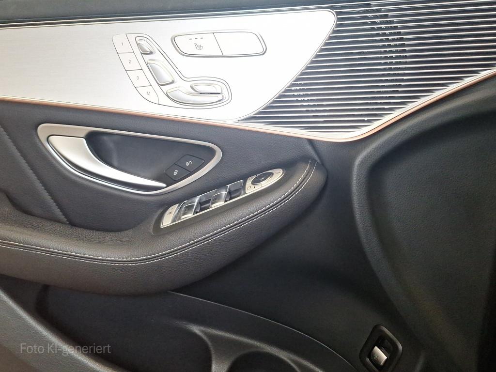 Mercedes-Benz EQC 400 4M AMG Line SCHIEBEDACH DISTRONIC 360°