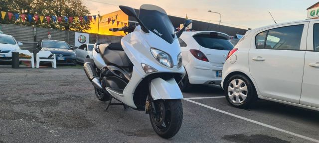 Yamaha T Max Black Max