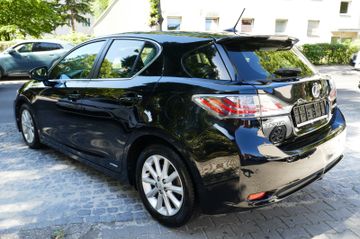 Fahrzeugabbildung Lexus CT 200h, Navi, LED aus 1. Hand, Scheckh.