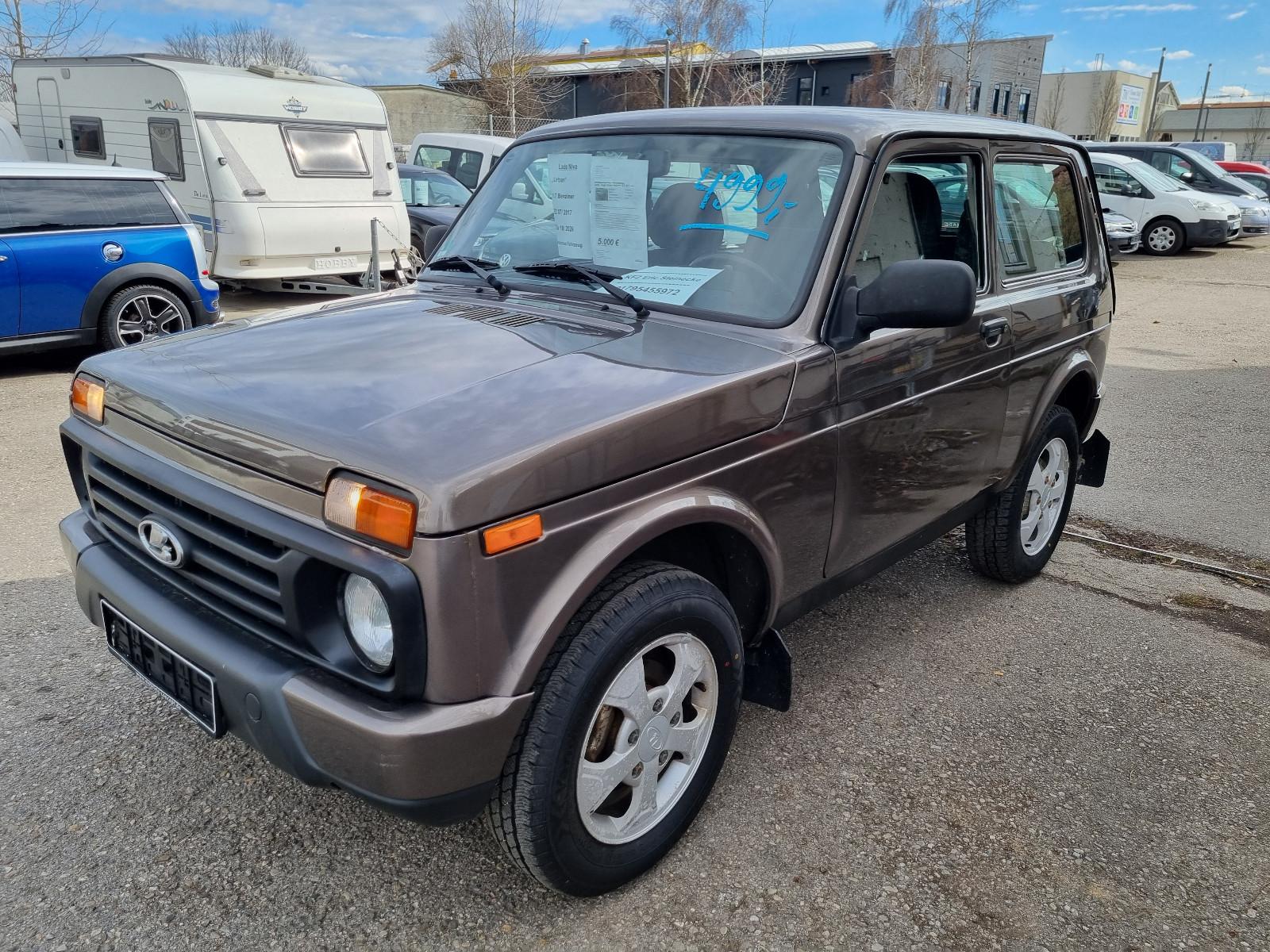 Lada Taiga Urban 4x4 +++ EZ 2017 +++ Euro 6