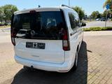 Volkswagen Caddy TDI Life LED/Navi/Standh/Alu/AHK - Gebrauchtwagen in Mönchengladbach bis 20.000 Euro