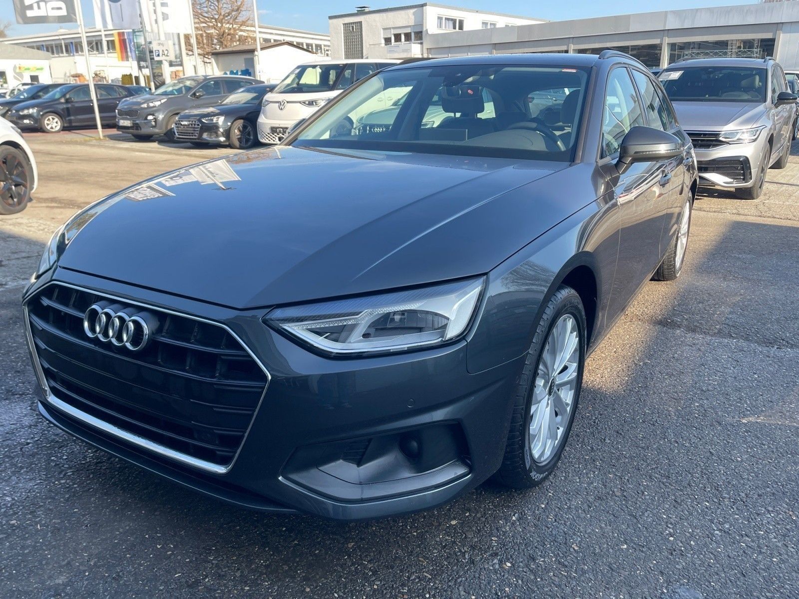 Audi A4 - Bild 12