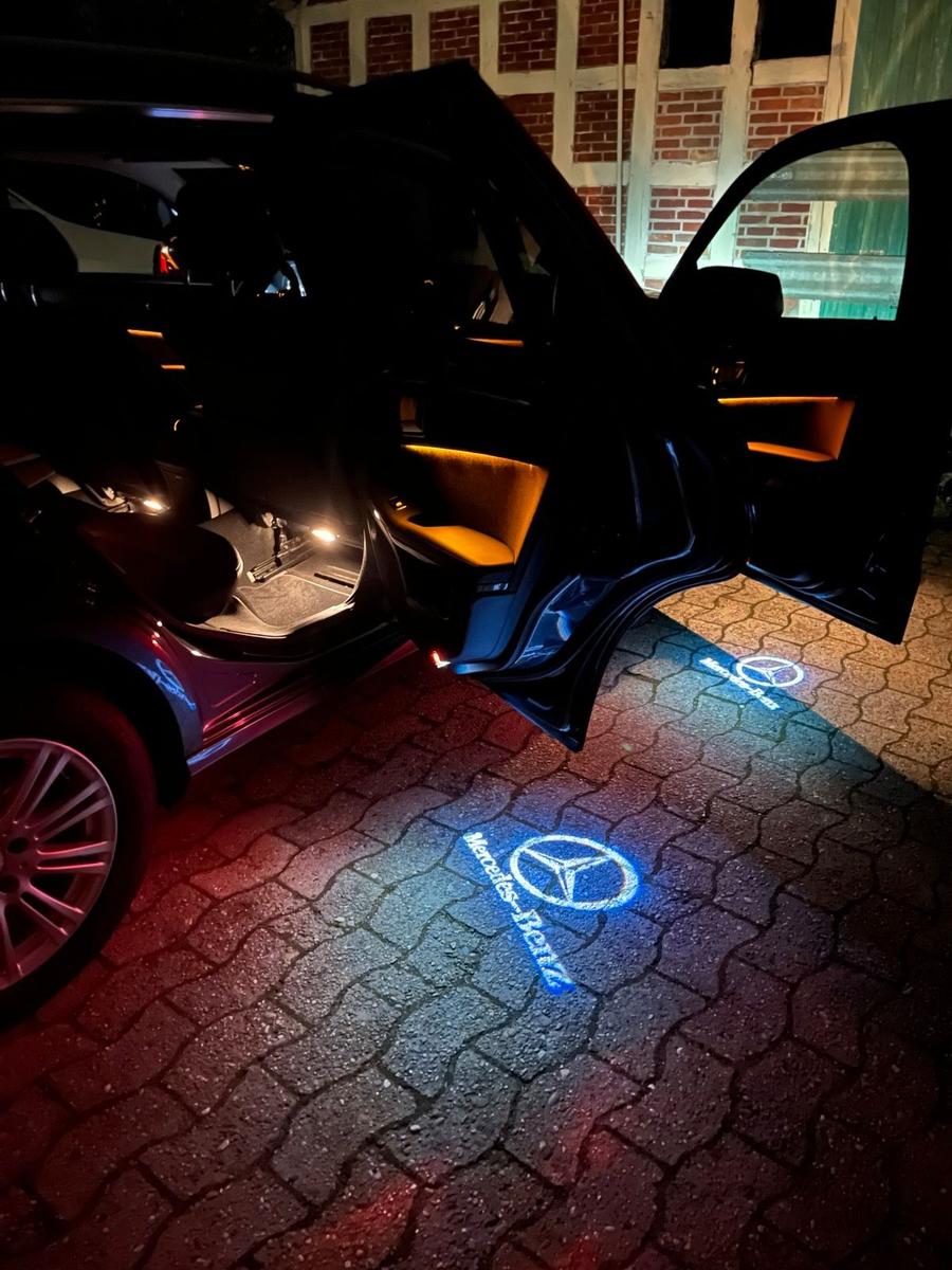 Mercedes-Benz  2012 — photo 11