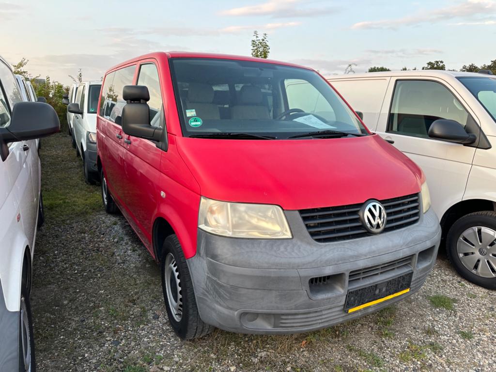 Volkswagen T5 Kombi