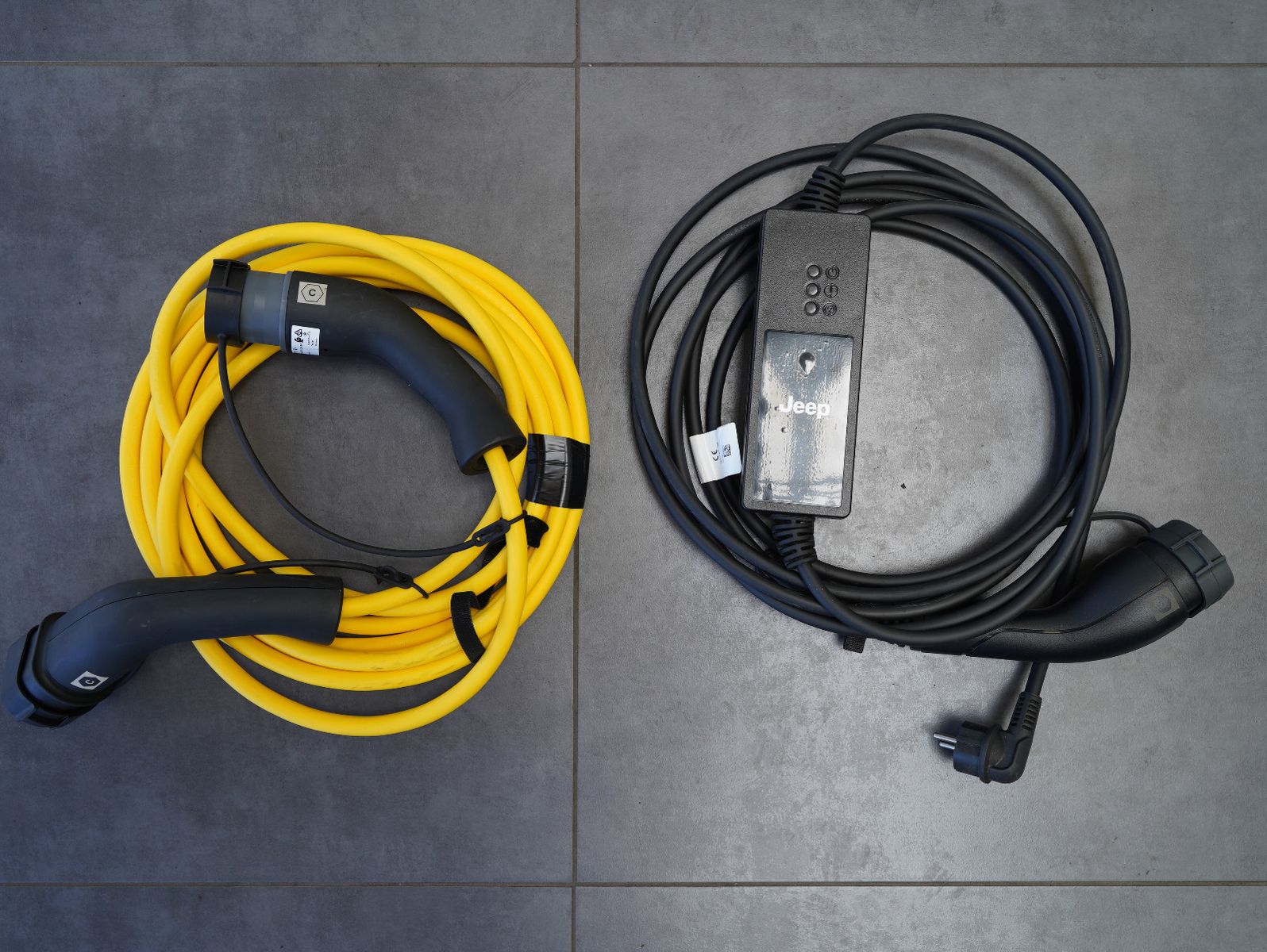 Fahrzeugabbildung Jeep Renegade 1.3 Plug-In Hybrid 4xe Limited