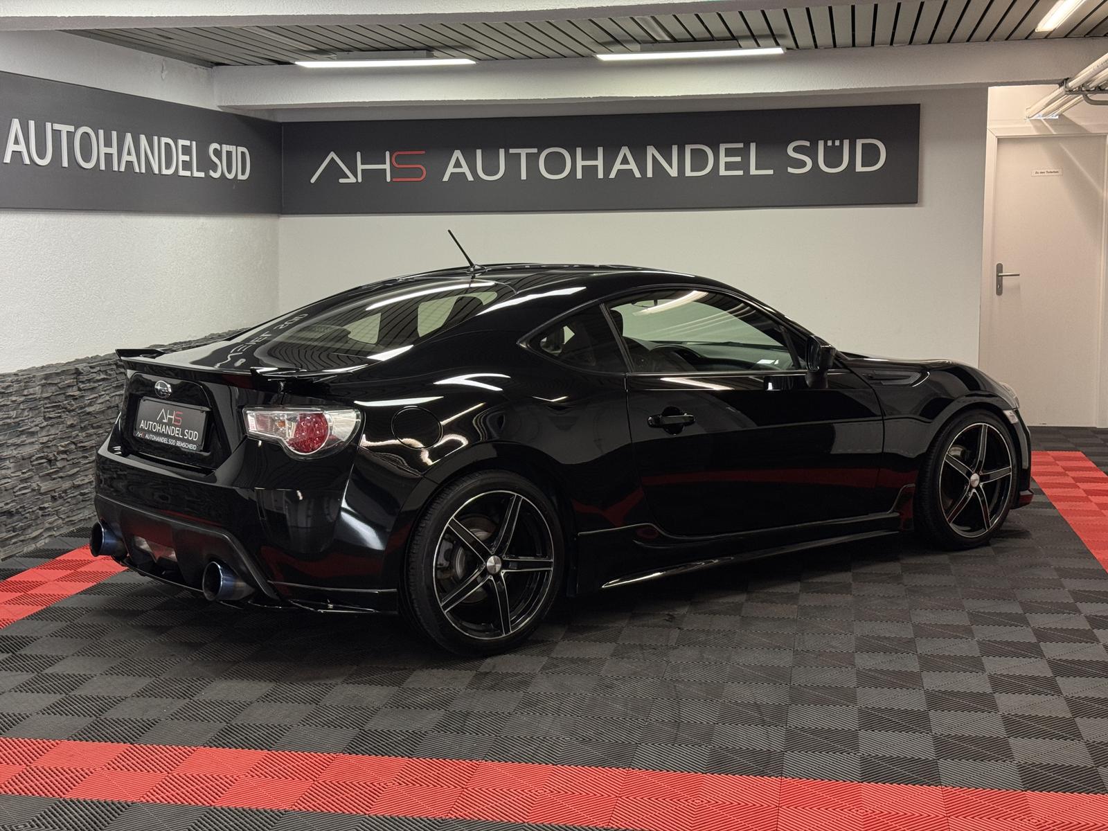 Subaru BRZ Sport 2.0 200 ch BVM / 76 000 km / Échappement sport / Suspensions Eibach / Jantes 18"