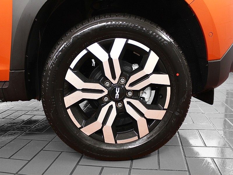 Fahrzeugabbildung Dacia Duster TCe130 Journey*Navi*Sitzhzg**Modell 2023