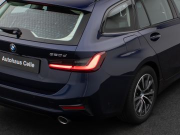 Fahrzeugabbildung BMW 320d xD Sport Line Kamera Laser HiFi AHK Komfort