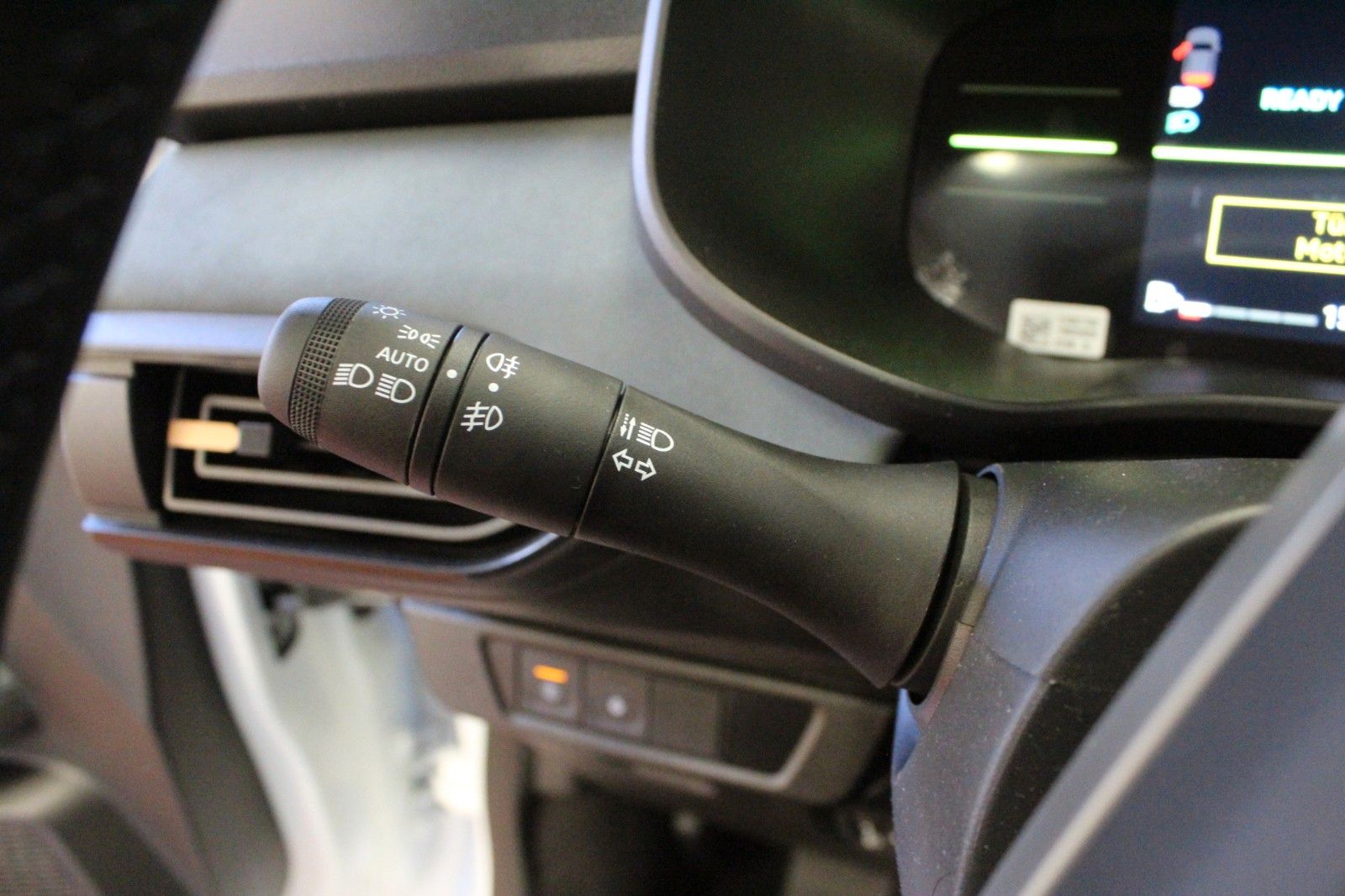 Fahrzeugabbildung Dacia Jogger Hybrid 155 Extreme 5-Sitzer MY 2026