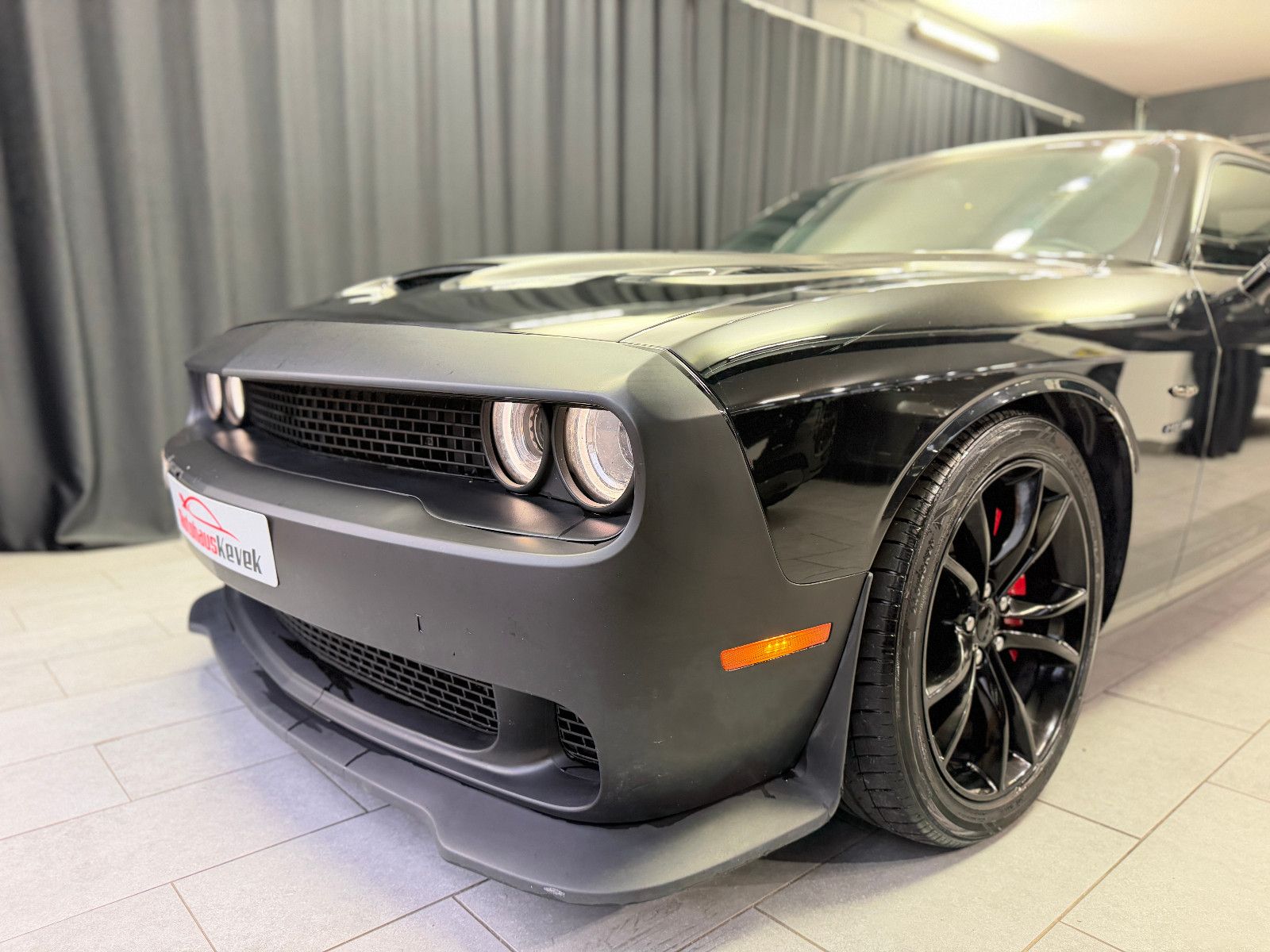 Fahrzeugabbildung Dodge Challenger 5.7 RT|LEDER|NAVI|SCHIEBEDACH|
