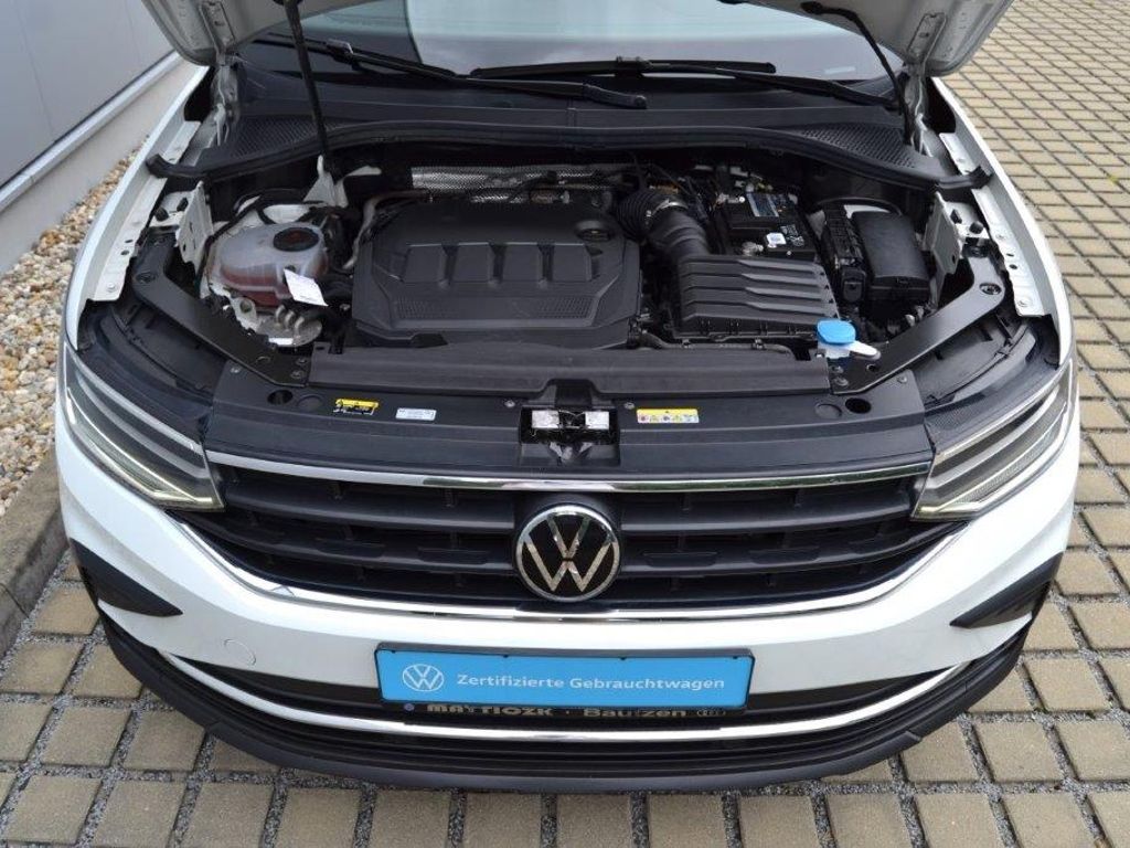 Tiguan 2.0 TDI 4Motion DSG IQ.DRIVE/AHK/18-ZOLL/