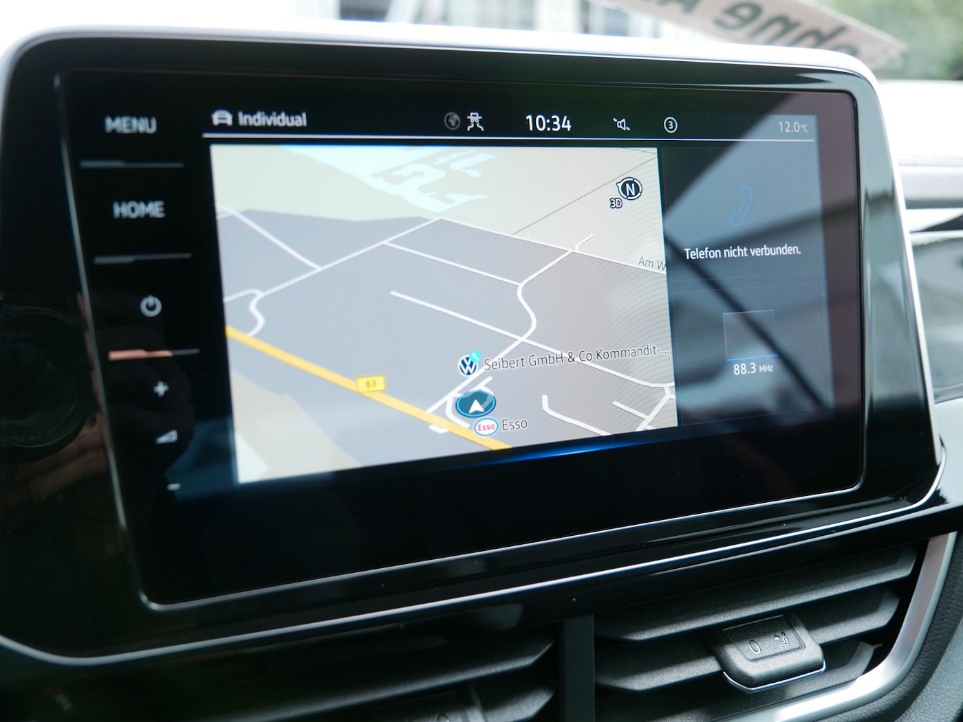 Fahrzeugabbildung Volkswagen T-Roc Cabriolet 1.5 R-Line NEU54T AHK Standheiz