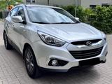 Hyundai ix35 2.0 CRDi 100kW Trend 4WD Automatik - Hyundai: Ix10