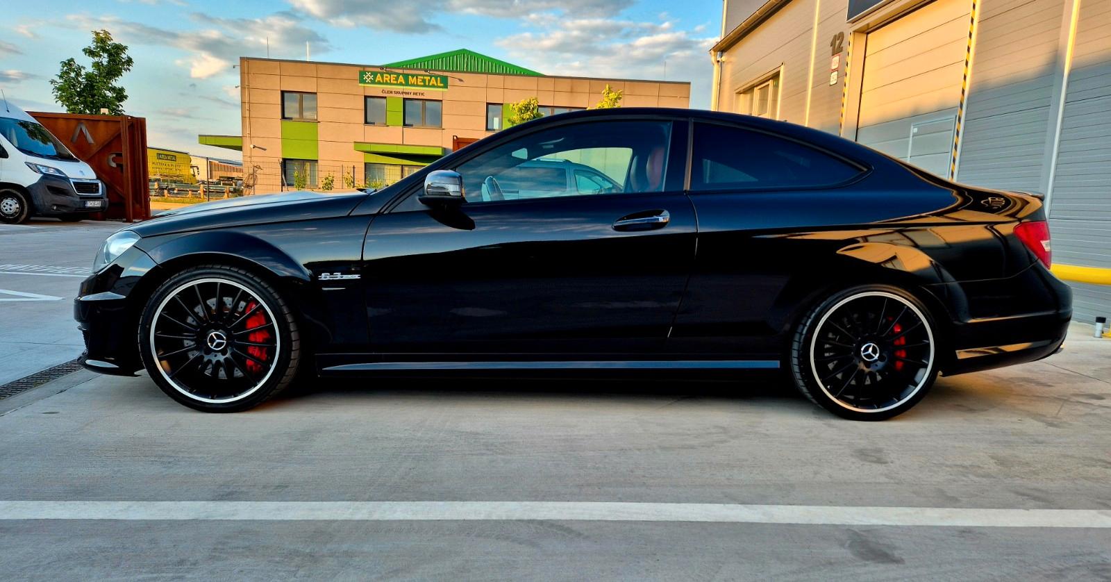 Mercedes-Benz C 63 AMG Coupe*Carbon* Performance * 487 PS*