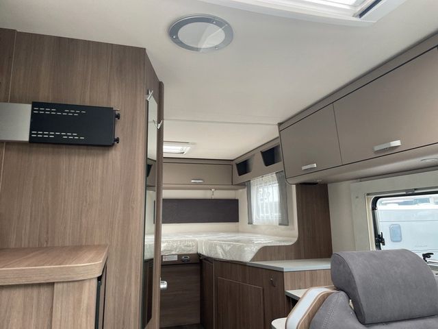 Carado T 338 PRO+ AUTOM. NAVI KAMERA TV OHNE HUBBETT