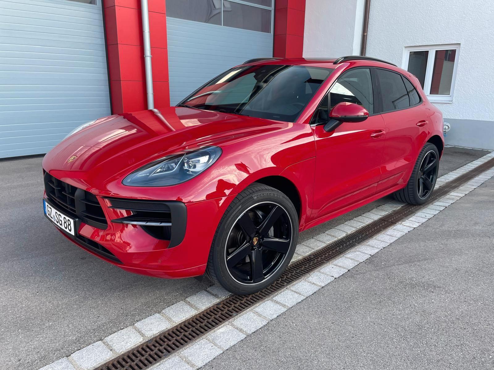 Porsche Macan S
