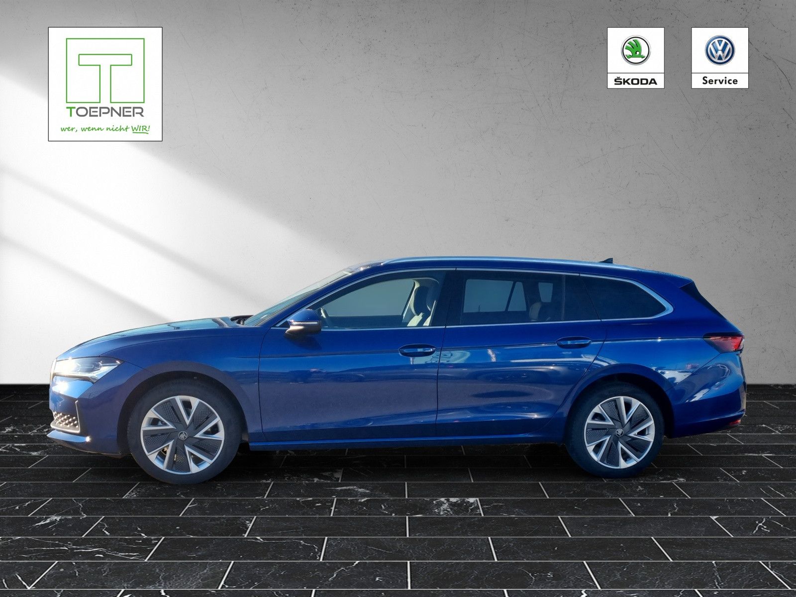 Fahrzeugabbildung SKODA Superb Combi Selection 2,0 TDI 110KW/150PS AHK