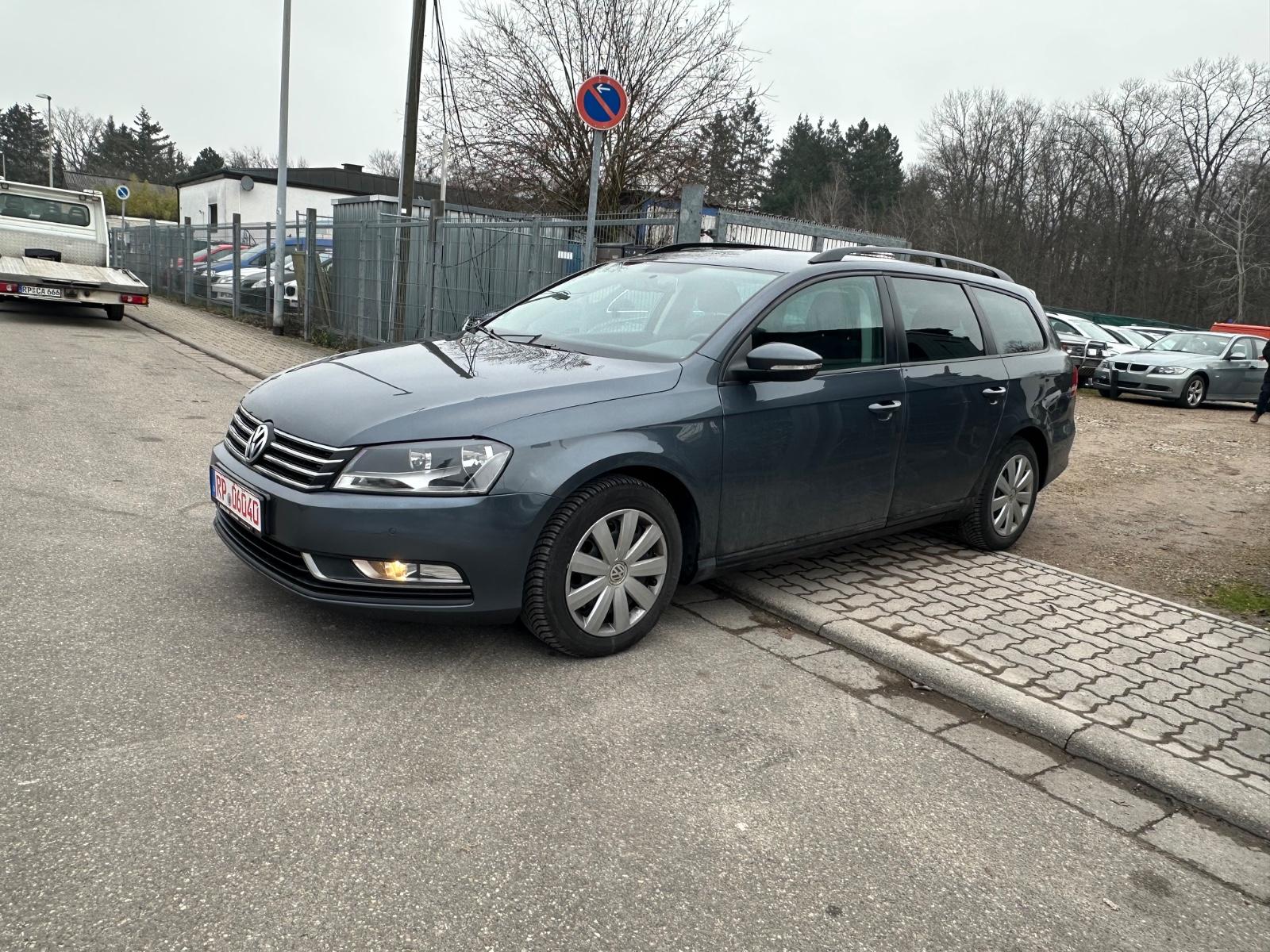 Volkswagen Passat Variant Trendline BlueMotion