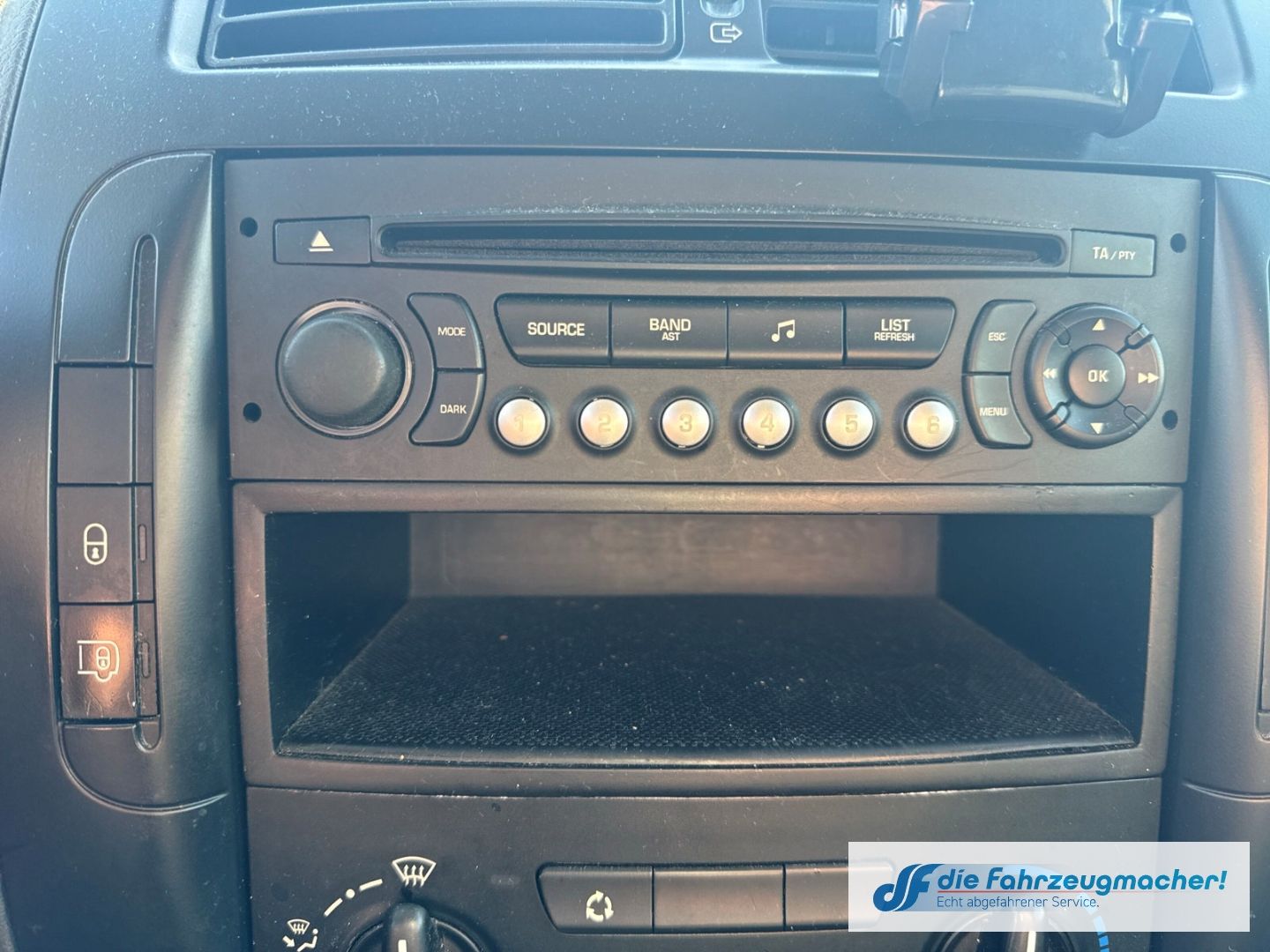 Fahrzeugabbildung Peugeot Expert Kasten L1H1 1.6 HDi Multif.Lenkrad CD *EX