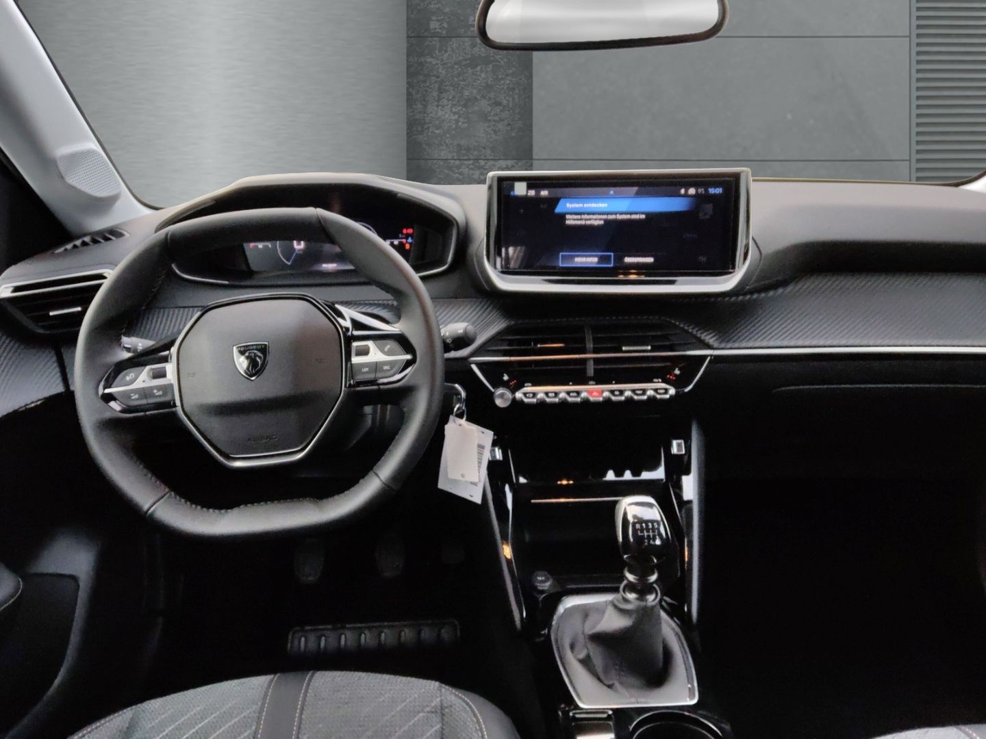 Peugeot 208 - Bild 11