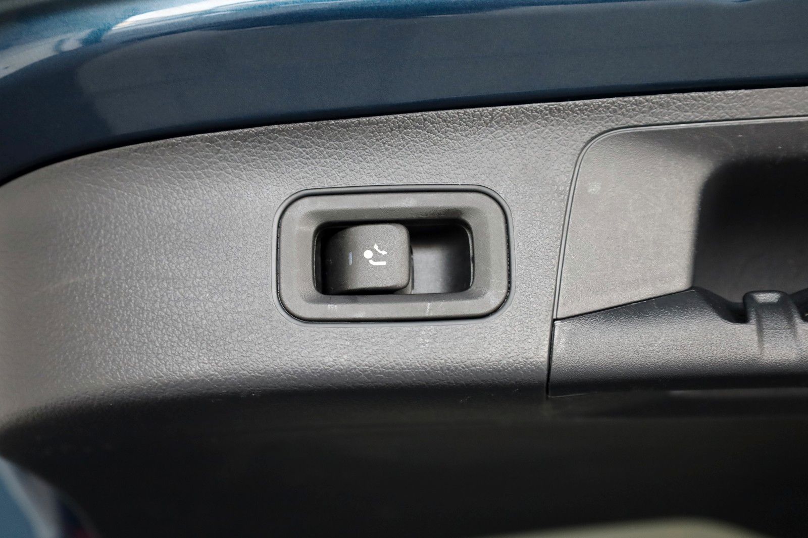 Fahrzeugabbildung Mercedes-Benz GLA 200d Style, 4Matic,NAVI,LED,T.Leder,Pano