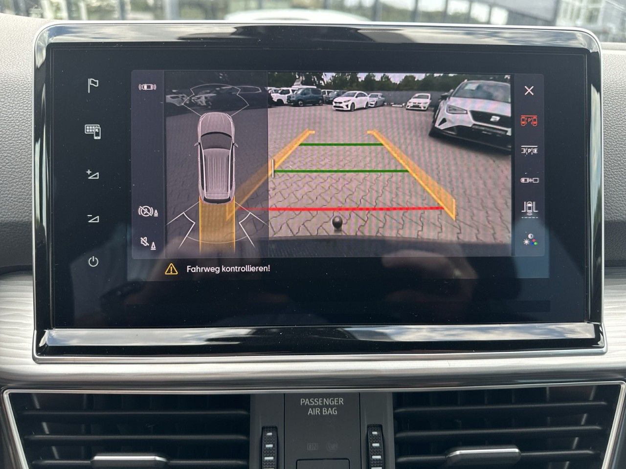 Fahrzeugabbildung SEAT Tarraco Xperience 2.0 TDI DSG 4Drive - mit KI generiert/bearbeitet