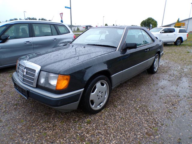 Mercedes-Benz 230 CE  2.Hand Original 82.009 Km Top-Zustand