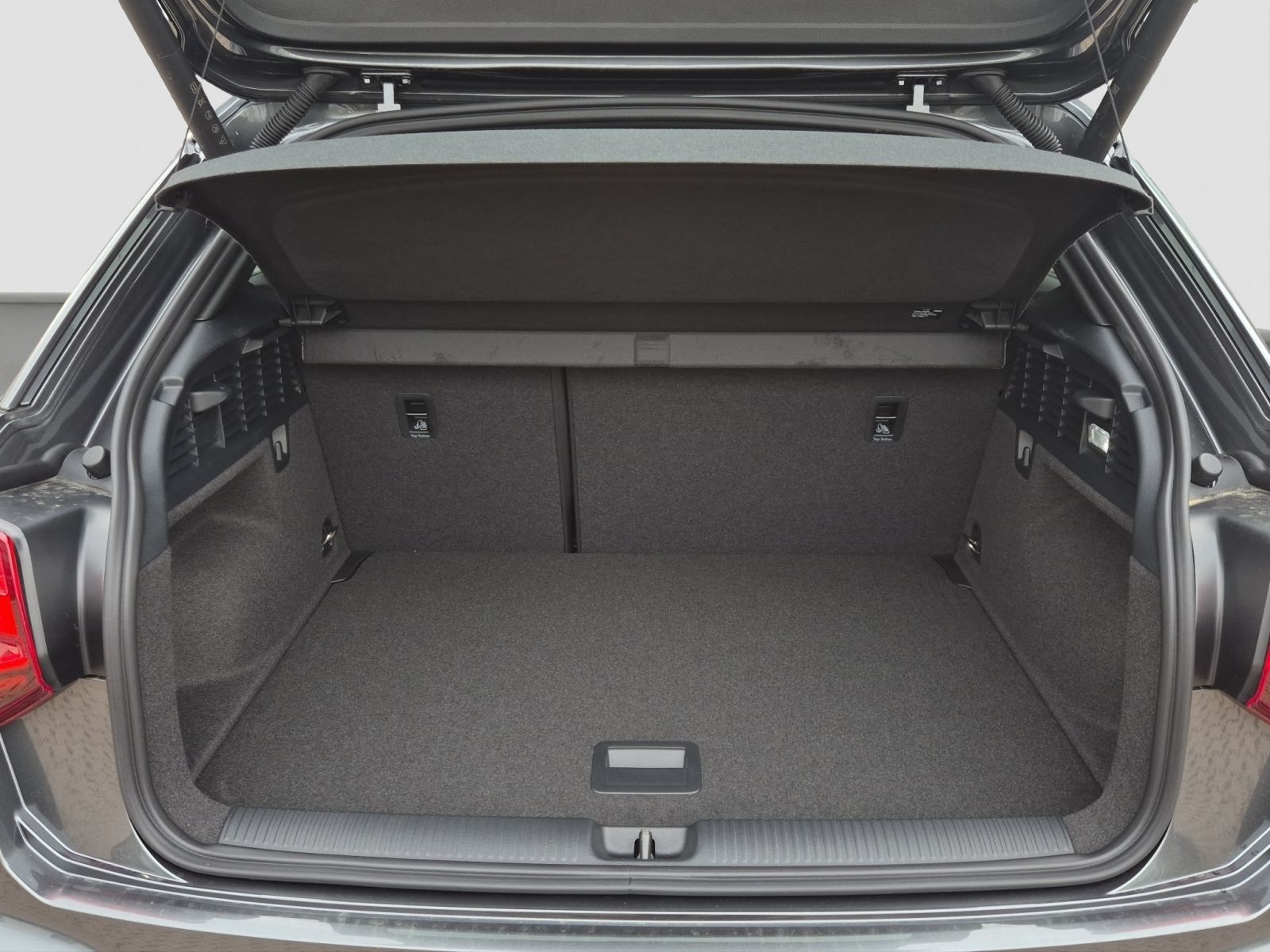 Audi SQ2 - Bild 20