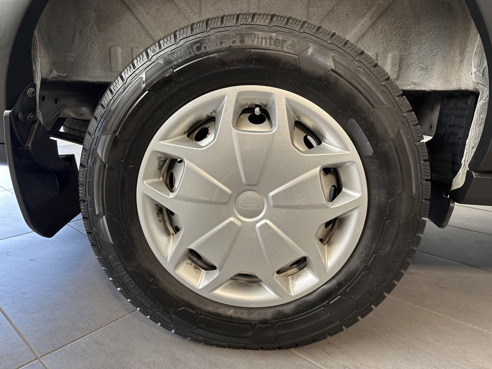 Fahrzeugabbildung Ford Transit 310 L3H2 KLIMA+PDC+DAB+TEMPOMAT